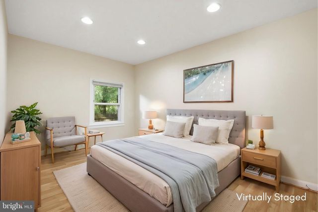 4616 RAVENSWORTH RD, Annandale, VA 22003