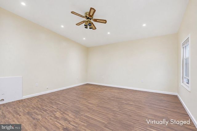 4616 RAVENSWORTH RD, Annandale, VA 22003