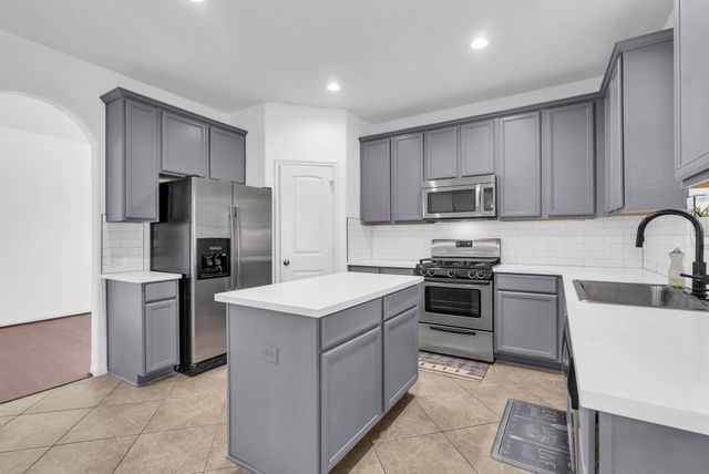 30802 Lavender Trace Drive, Spring, TX 77386