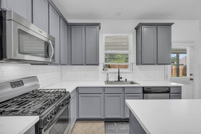 30802 Lavender Trace Drive, Spring, TX 77386