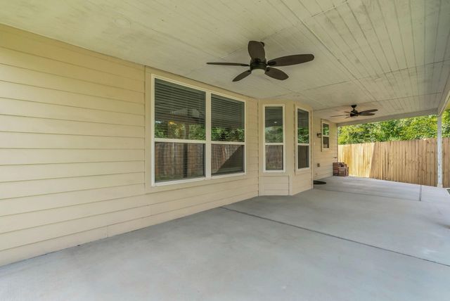 30802 Lavender Trace Drive, Spring, TX 77386