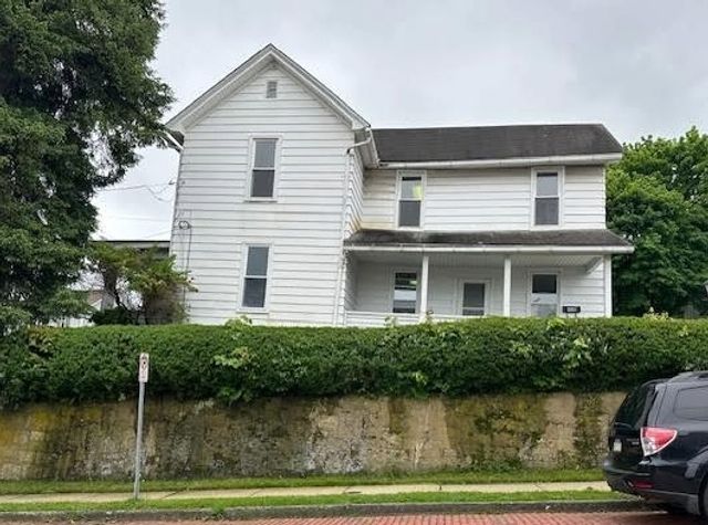 400 Morton Avenue, City Of But Se, PA 16001