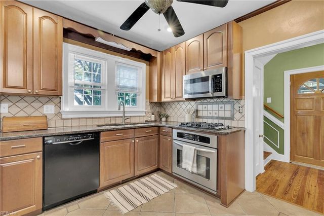89 Main ST, Newport News, VA 23601