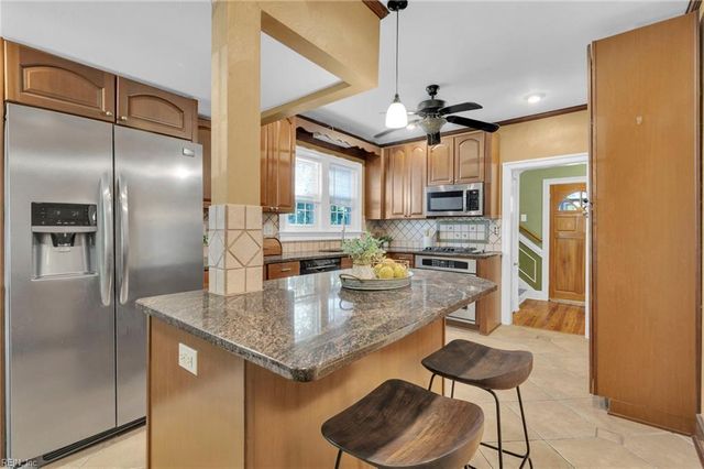 89 Main ST, Newport News, VA 23601