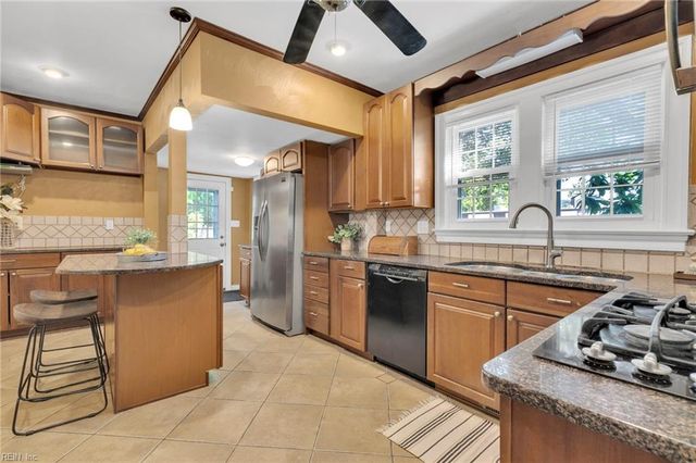 89 Main ST, Newport News, VA 23601