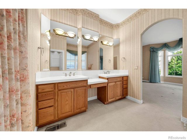 49 Coral Place, Greenwood Village, CO 80111