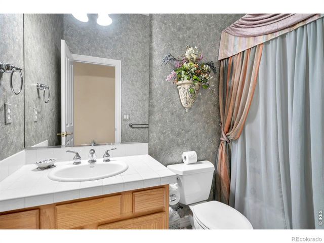 49 Coral Place, Greenwood Village, CO 80111