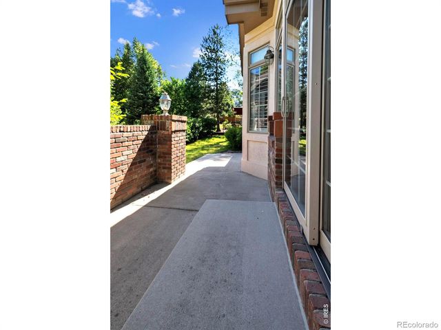49 Coral Place, Greenwood Village, CO 80111
