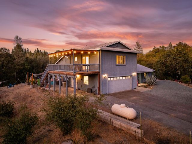 2450 Itsa Trl, El Dorado, CA 95623