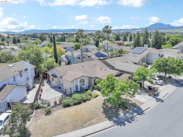2424 Whitetail Drive, Antioch, CA 94531