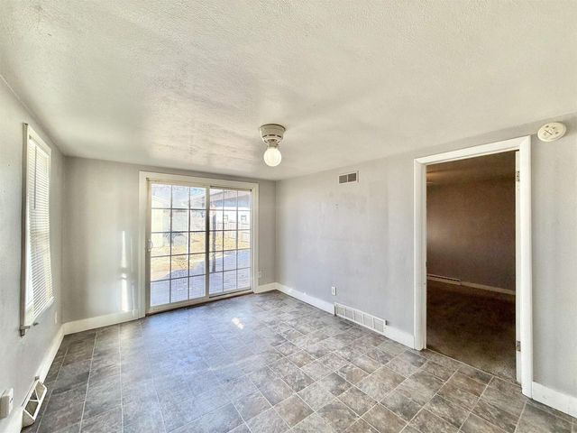 1927 Lenox Avenue, Beloit, WI 53511