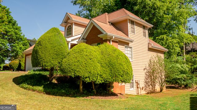 7036 Wind Run Way, Stone Mountain, GA 30087