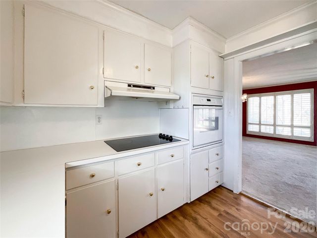 13909 Idlewild Road, Matthews, NC 28105