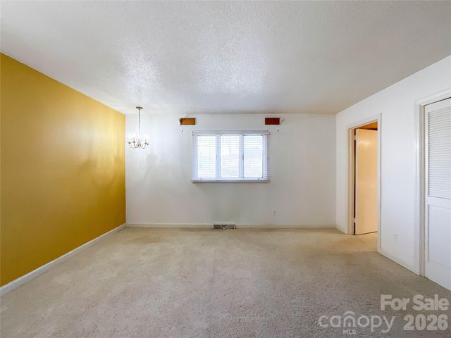 13909 Idlewild Road, Matthews, NC 28105