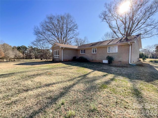 13909 Idlewild Road, Matthews, NC 28105