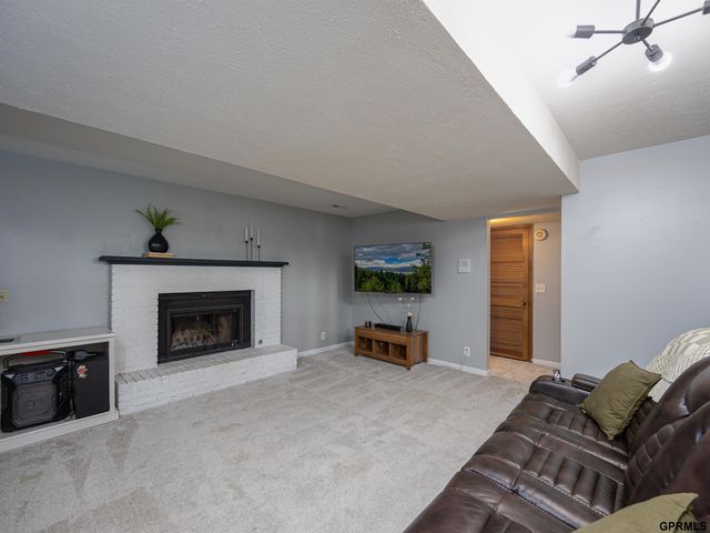 7006 S 133 Circle, Omaha, NE 68138