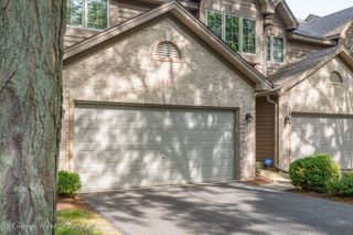 850 Millcreek Circle, Elgin, IL 60123