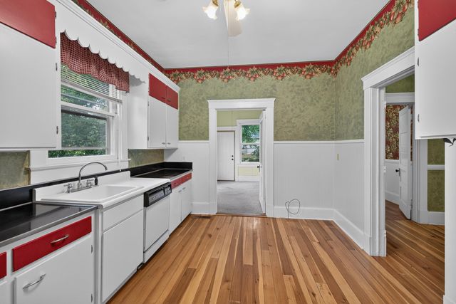 302 N 3rd Street, Danville, KY 40422