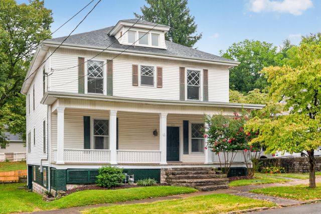 302 N 3rd Street, Danville, KY 40422
