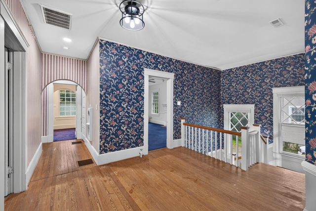 302 N 3rd Street, Danville, KY 40422