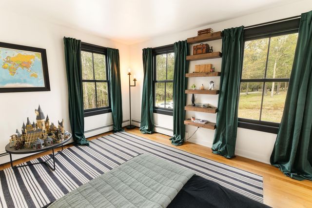 390 Pleasant Valley Road, Brattleboro, VT 05301