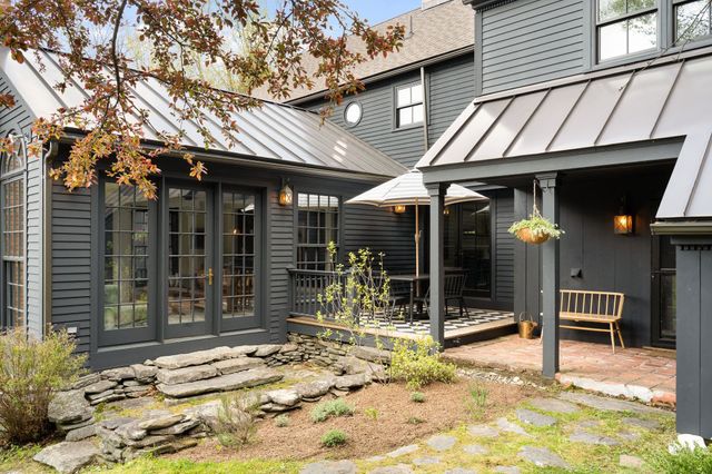 390 Pleasant Valley Road, Brattleboro, VT 05301