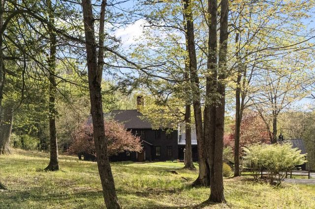 390 Pleasant Valley Road, Brattleboro, VT 05301