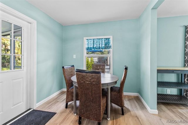 7 65th Street, Yankeetown, FL 34498