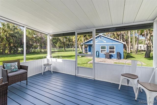 7 65th Street, Yankeetown, FL 34498