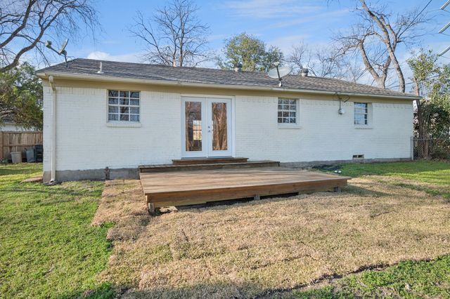 3416 Moon Drive, Mesquite, TX 75150