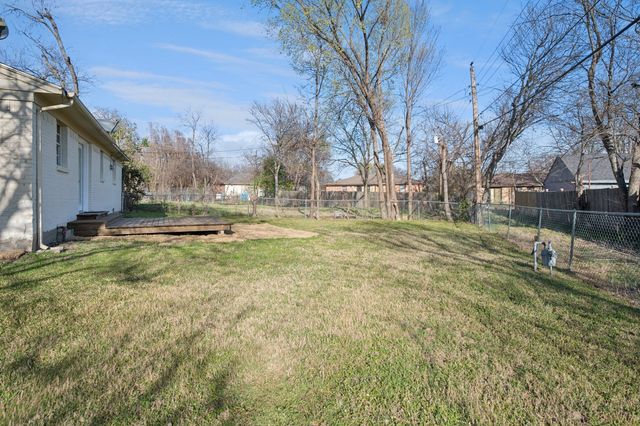 3416 Moon Drive, Mesquite, TX 75150