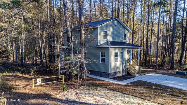 622 Walnut Drive, Jacksonville, NC 28540