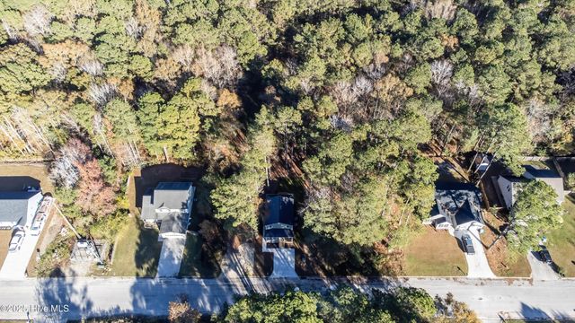 622 Walnut Drive, Jacksonville, NC 28540