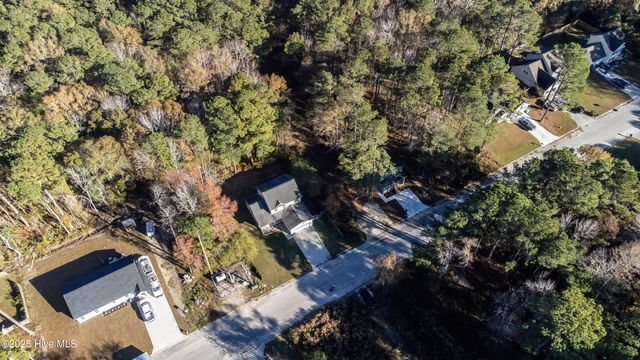 622 Walnut Drive, Jacksonville, NC 28540