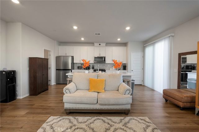 28246 Heirloom Drive 139, Temecula, CA 92591