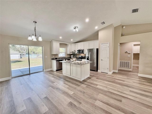 9309 SE HIGHWAY 42, Summerfield, FL 34491