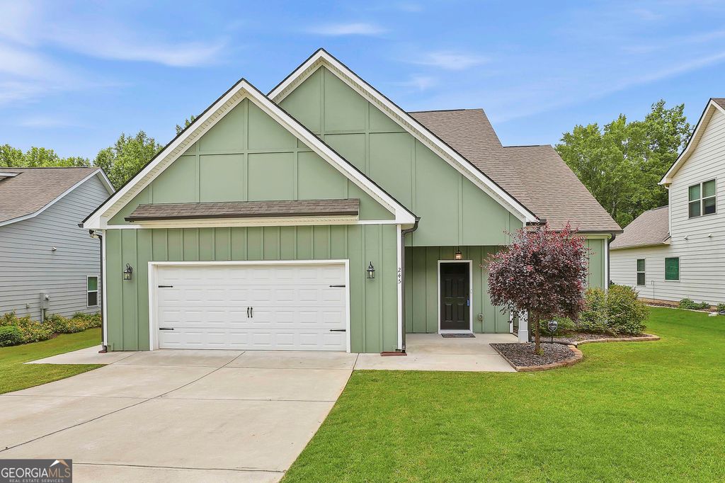 245 Southridge, Senoia, GA 30276