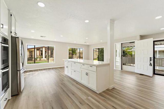 5001 W Florida 661, Hemet, CA 92545