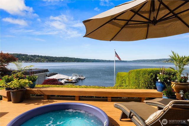 17834 SE 40th Place, Bellevue, WA 98008