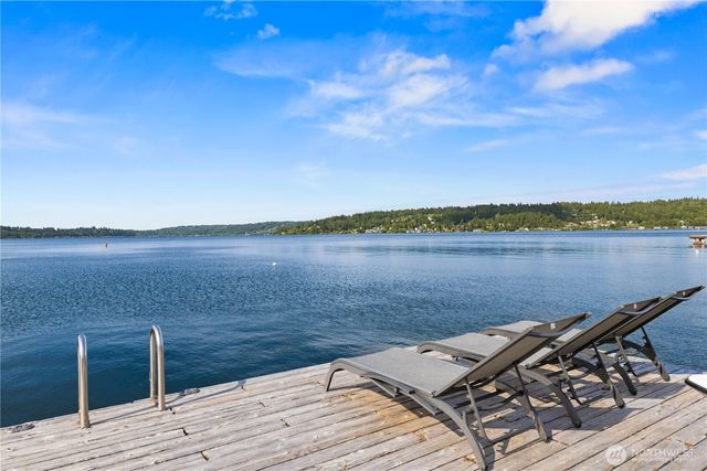 17834 SE 40th Place, Bellevue, WA 98008