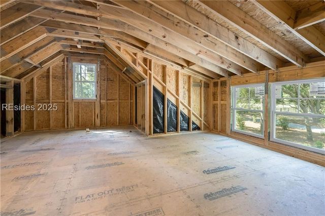 5 Barksdale Ln, Okatie, SC 29909