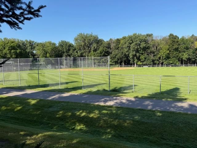 6080 Pond View Drive, Shorewood, MN 55331