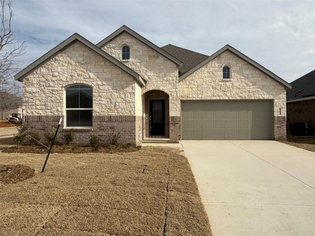 603 Arabian Lane, Aubrey, TX 76227