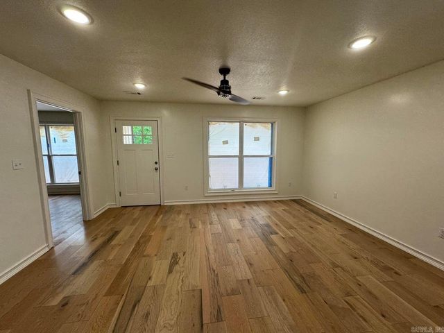 24 Kere, Cherokee Village, AR 72529