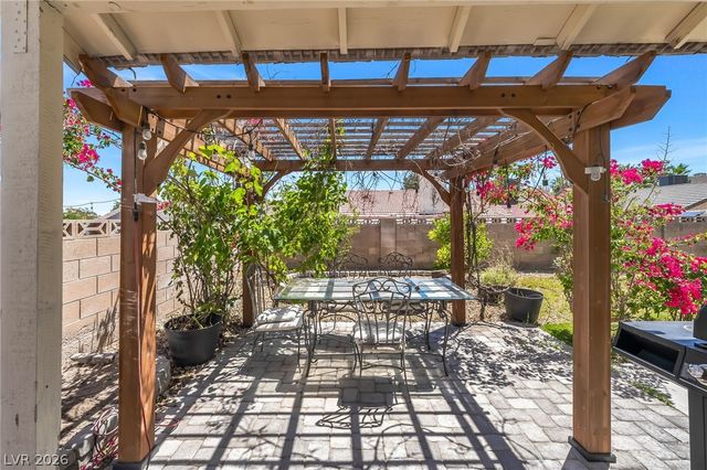 160 Drifting Sand Court, Henderson, NV 89074