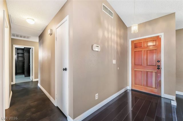 160 Drifting Sand Court, Henderson, NV 89074