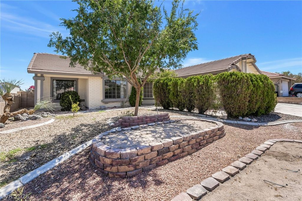 160 Drifting Sand Court, Henderson, NV 89074