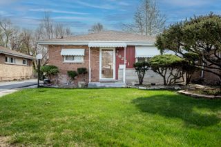 16221 Hermitage Avenue, Markham, IL 60428