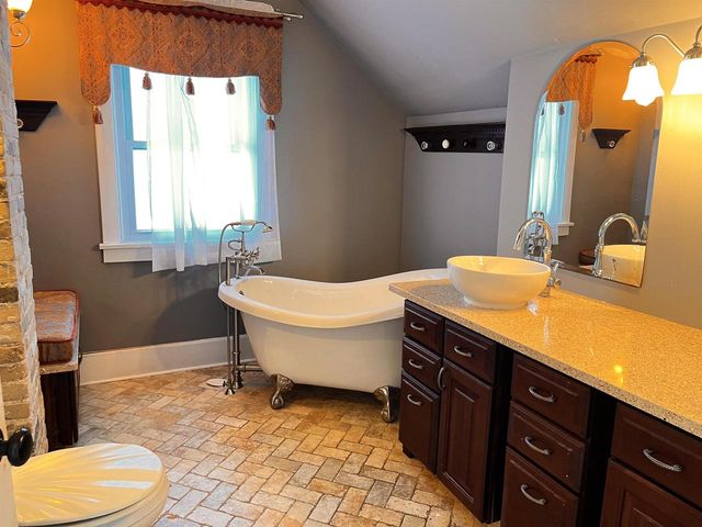 723 Prospect Avenue, Portage, WI 53901