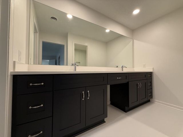 1931 WINE LEAF DR, Germantown, TN 38139